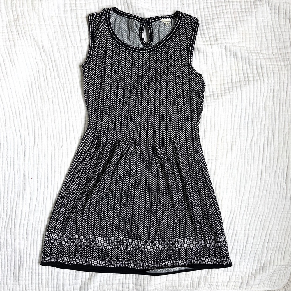 Max Studio Fit Flare Dress Black White Geometric Sleeveless Work M